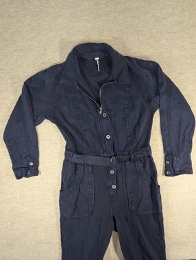 Free People Navy Blue Belted Zip & Button Utility Jumpsuit Coveralls Pockets! Sm